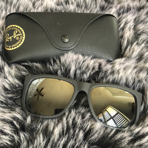 Ray-Ban Accessories - Ray-Ban Justin soft frames sunglasses 🕶 😎